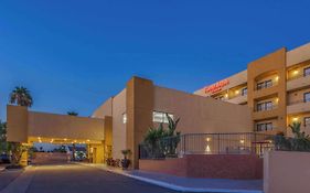 Ramada Plaza By Wyndham Garden Grove/Anaheim South